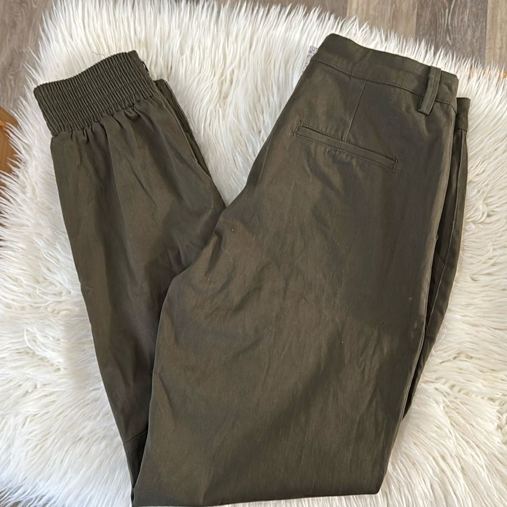 FATE STRETCH COTTON JOGGER HIGH RISE NWT SIZE SMALL